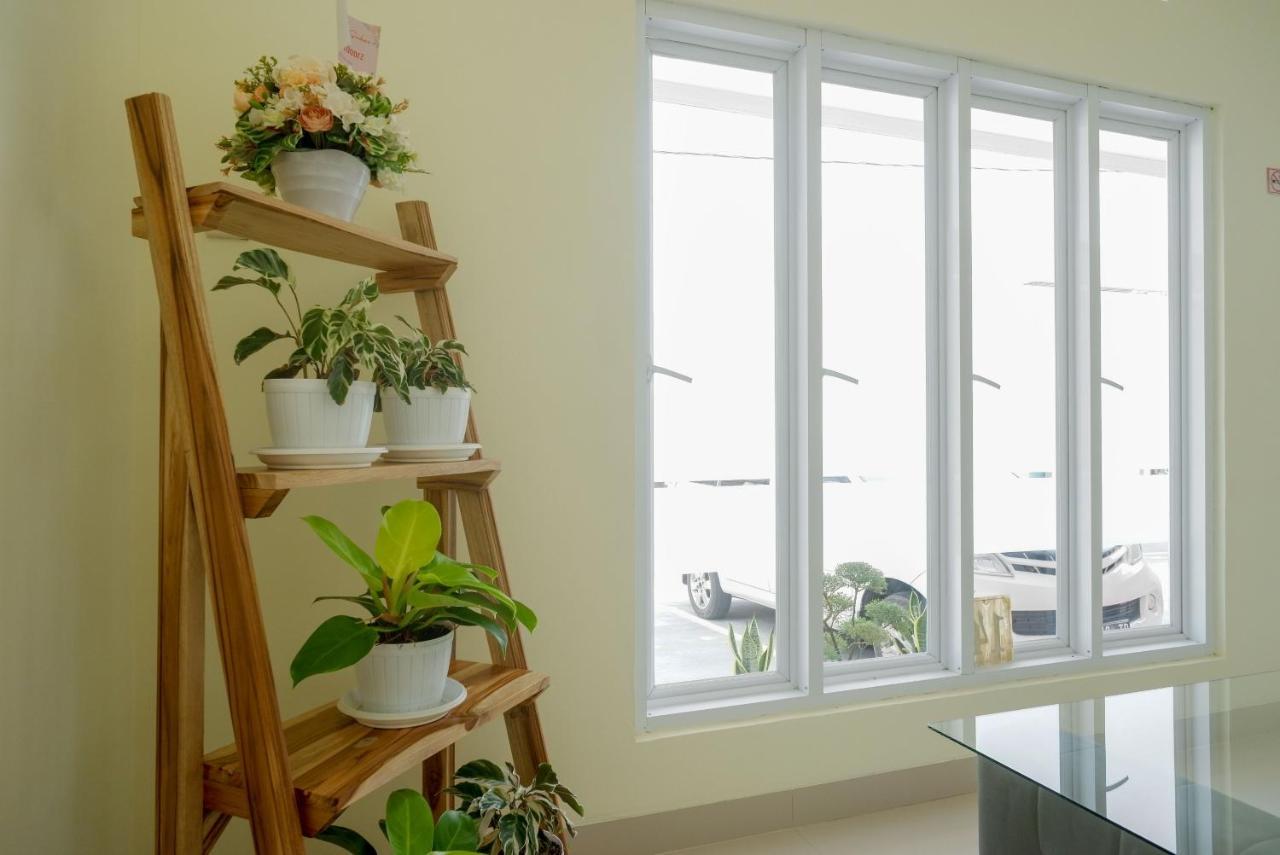 Reddoorz Near Rita Supermall Purwokerto 2 Экстерьер фото